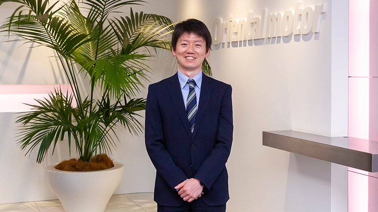 Hiroshi Yamakoshi, หัวหน้าฝ่ายวางแผนผลิตภัณฑ์ ฝ่ายวางแผนผลิตภัณฑ์ ฝ่ายขาย บริษัท โอเรียนทัล มอเตอร์